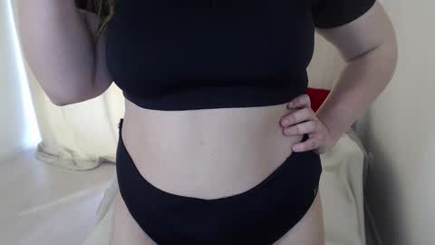 Snapshot of adelinalawson chatting on 5, 3, 2025 adelinalawson online show from 5, 3, 2025