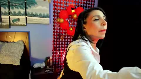 Snapshot of adellelennox_cg chatting on 10, 9, 2025 Adelle online show from 10, 9, 2025