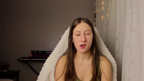 Adell online show from 6, 1, 2025