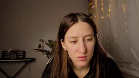 Adell online show from 6, 2, 2025