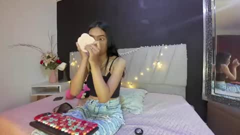 Snapshot of adharaharper chatting on 18, 6, 2026 Adhara online show from 18, 6, 2026