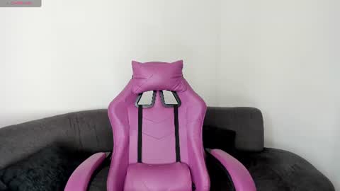 Snapshot of adhhaaraaa_ chatting on 27, 6, 2026 Adhara guys here I am online days ending in even numberl I wait for you. online show from 27, 6, 2026