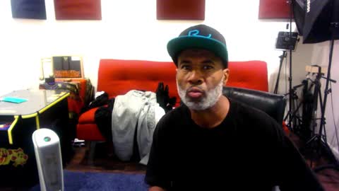 adick_ting online show from 17, 11, 2025