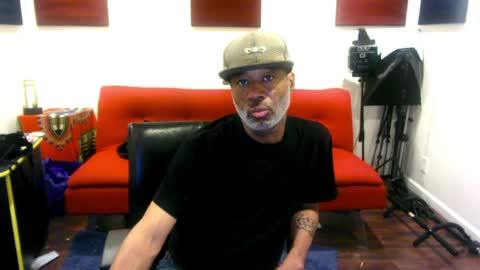 adick_ting online show from 25, 4, 2026