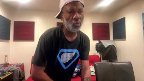 Snapshot of adick_ting chatting on 26, 6, 2026 adick_ting online show from 26, 6, 2026