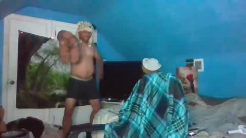 Snapshot of adoniswoody chatting on 12, 9, 2025 Adonis XDDDDDDDD Woody online show from 12, 9, 2025