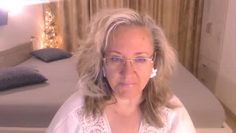 Snapshot of adrena_ chatting on 21, 5, 2026 Cryna online show from 21, 5, 2026
