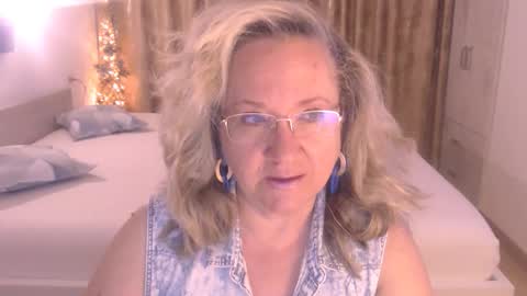 Snapshot of adrena_ chatting on 27, 5, 2026 Cryna online show from 27, 5, 2026