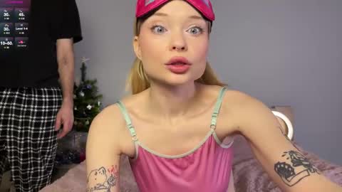 Snapshot of adrenaline_lush chatting on 18, 1, 2026 Dorothy Mayfield online show from 18, 1, 2026