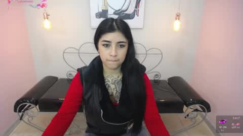 Snapshot of adri_gomez_1 chatting on 26, 4, 2026 Adri online show from 26, 4, 2026
