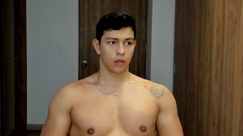 Snapshot of adrian_del_mar chatting on 27, 4, 2026 Adrian del Mar online show from 27, 4, 2026