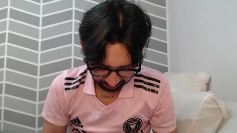 Snapshot of adrian_falcon chatting on 14, 5, 2026 Adrian Falcon online show from 14, 5, 2026