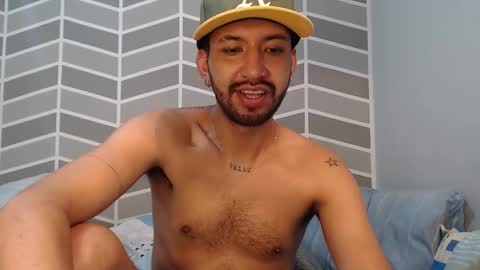 Snapshot of adrian_falcon chatting on 21, 5, 2026 Adrian Falcon online show from 21, 5, 2026