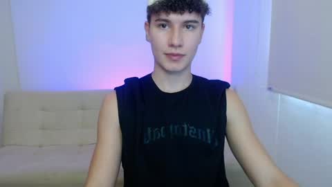 Snapshot of adrian_morelli chatting on 22, 5, 2026 adrian morelli online show from 22, 5, 2026