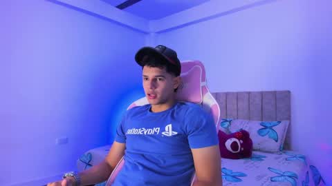 ADRIAN online show from 31, 3, 2026