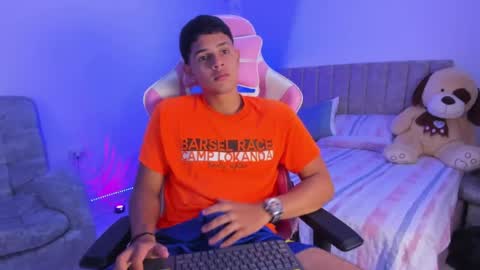 ADRIAN online show from 18, 4, 2026