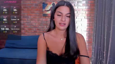 Snapshot of adriana1_ chatting on 28, 10, 2025 Adriana online show from 28, 10, 2025
