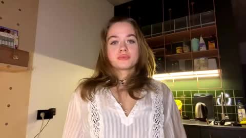 Snapshot of adrianaelizy chatting on 25, 1, 2025 adrianaelizy online show from 25, 1, 2025