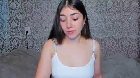 Snapshot of adrianakuiper chatting on 11, 7, 2026 Adriana online show from 11, 7, 2026
