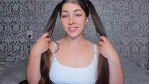 Snapshot of adrianakuiper chatting on 12, 7, 2026 Adriana online show from 12, 7, 2026