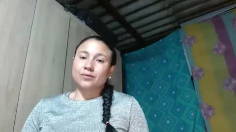 Snapshot of adrianatellez chatting on 14, 12, 2024 Adriana Tellez online show from 14, 12, 2024