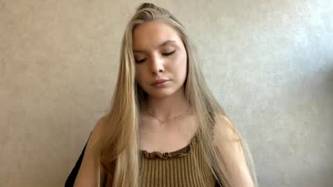 Caroline online show from 4, 8, 2026