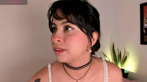 adrianny online show from 16, 4, 2026