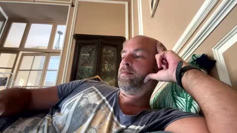 Snapshot of adrienfromparis chatting on 24, 2, 2025 adrienfromparis online show from 24, 2, 2025