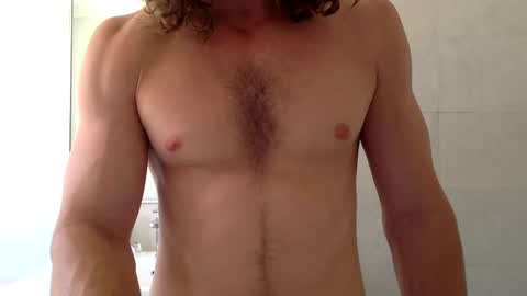 Snapshot of aestheticboy97 chatting on 13, 1, 2025 Thore online show from 13, 1, 2025