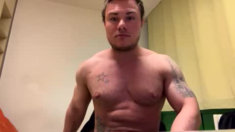 Snapshot of aesthetics99 chatting on 5, 1, 2026 aesthetics99 online show from 5, 1, 2026