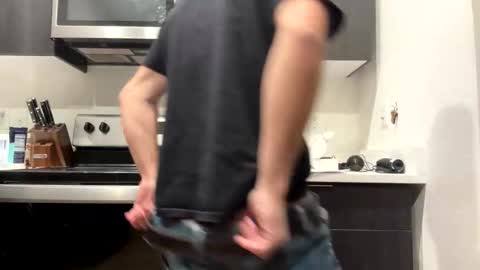 Snapshot of afeelyavag chatting on 11, 11, 2025 afeelyavag online show from 11, 11, 2025