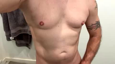 Snapshot of afeelyavag chatting on 15, 1, 2026 afeelyavag online show from 15, 1, 2026