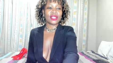 Snapshot of aficangagqueen chatting on 7, 10, 2025 AfricanSquirtQueen online show from 7, 10, 2025