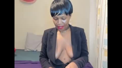AfricanSquirtQueen online show from 22, 2, 2026