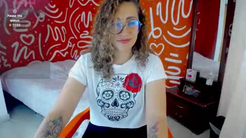 Snapshot of afrodita_solis chatting on 29, 6, 2026 afrodita_solis online show from 29, 6, 2026
