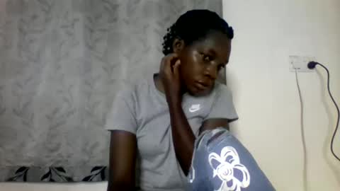 Snapshot of afronubians_ chatting on 30, 1, 2025 pink and josphen online show from 30, 1, 2025