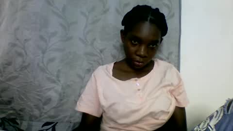 Snapshot of afronubians_ chatting on 30, 1, 2025 pink and josphen online show from 30, 1, 2025