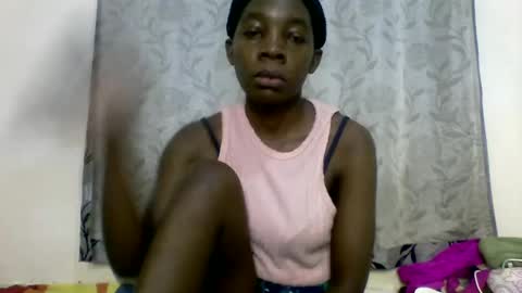 Snapshot of afronubians_ chatting on 5, 2, 2025 pink and josphen online show from 5, 2, 2025