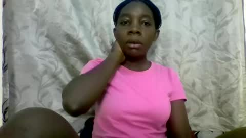 Snapshot of afronubians_ chatting on 6, 2, 2025 pink and josphen online show from 6, 2, 2025