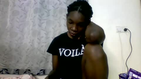 Snapshot of afronubians_ chatting on 9, 2, 2025 pink and josphen online show from 9, 2, 2025