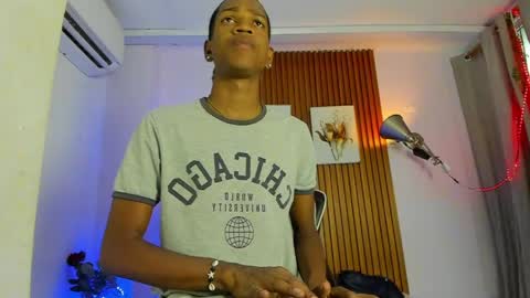 Snapshot of afrowayuu chatting on 28, 5, 2026 afrowayuu online show from 28, 5, 2026