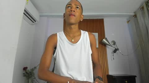 Snapshot of afrowayuu chatting on 8, 6, 2026 afrowayuu online show from 8, 6, 2026