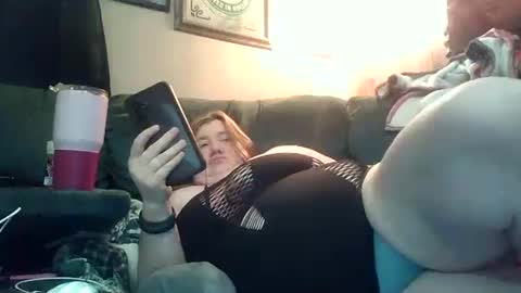 Snapshot of afterhoursangle35 chatting on 16, 4, 2026 Babygirls353637 online show from 16, 4, 2026