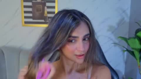 Snapshot of agatha_brooks_t chatting on 21, 4, 2026 AGATHA online show from 21, 4, 2026