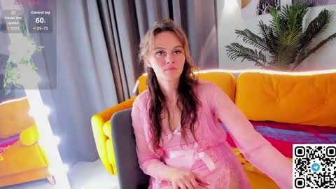 Snapshot of agatha_roose chatting on 16, 5, 2026 Agatha Rose online show from 16, 5, 2026