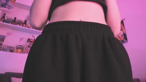 Camila     2 online show from 25, 1, 2025