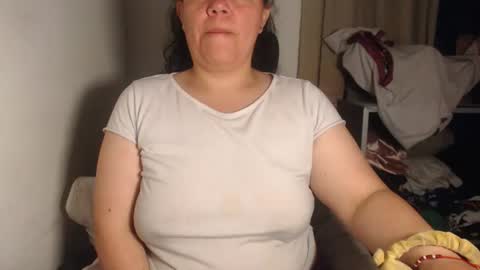Snapshot of agathaaaa chatting on 25, 7, 2026 online show from 25, 7, 2026