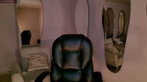 Agatha online show from 12, 2, 2026