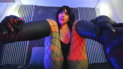 agnes_jones online show from 12, 2, 2025