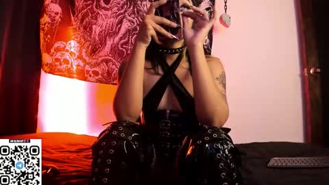 agnes_jones online show from 29, 11, 2025